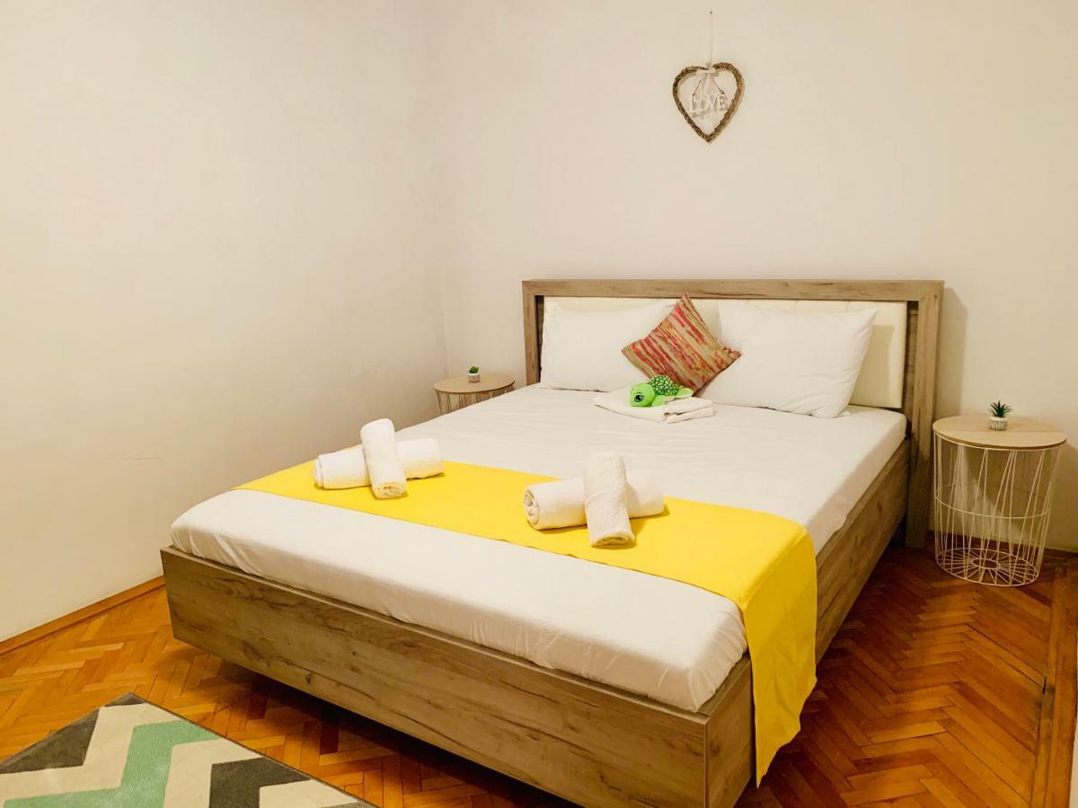 Ultracentral Apartment With All You Need: Wifi, Tv, Ac, Washer, Coffe Тімішоара Екстер'єр фото