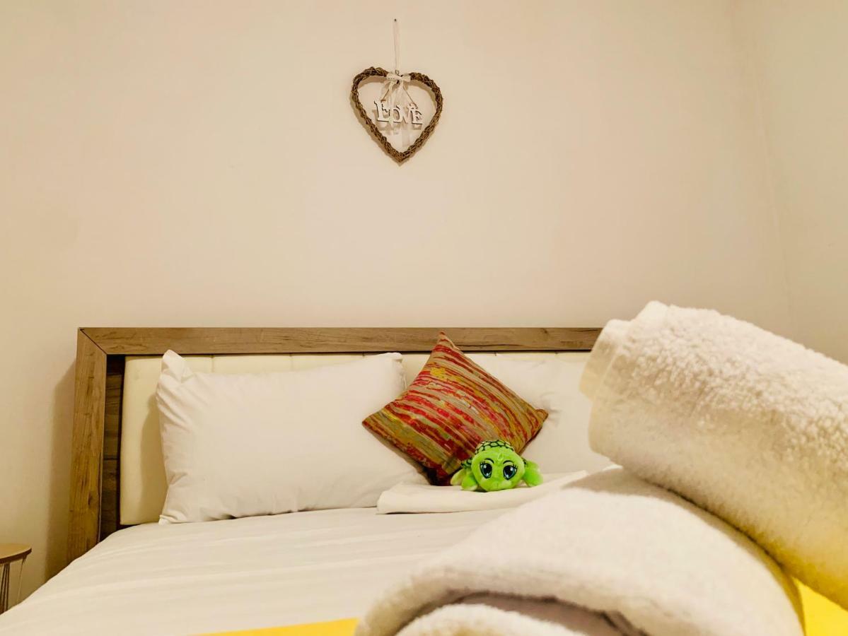 Ultracentral Apartment With All You Need: Wifi, Tv, Ac, Washer, Coffe Тімішоара Екстер'єр фото